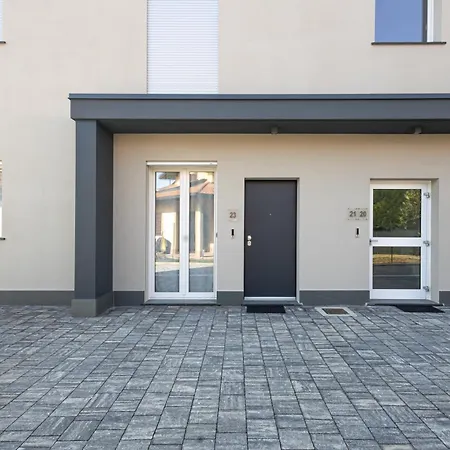 The 2.0 Aparthotel 3*