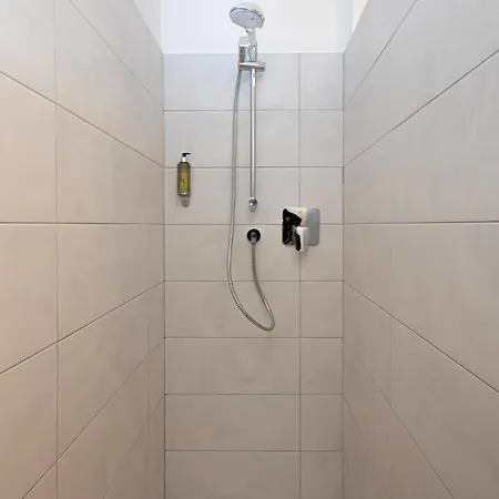 The 2.0 Aparthotel 3*